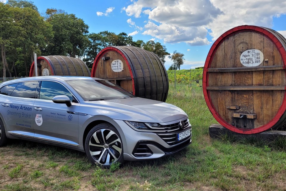 Ubezpiecz swoje auto w naszym salonie