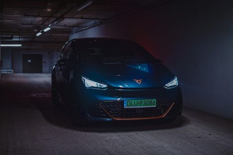 CUPRA Born w gronie trzech najbezpieczniejszych samochodów elektrycznych według EURO NCAP - 1