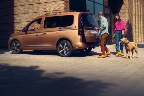 Samochody dostawcze rocznika 2021 już w naszym Salonie! - 1