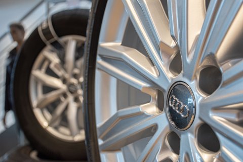 Wyprzedaż kół zimowych Audi! - 2