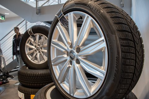 Wyprzedaż kół zimowych Audi! - 1